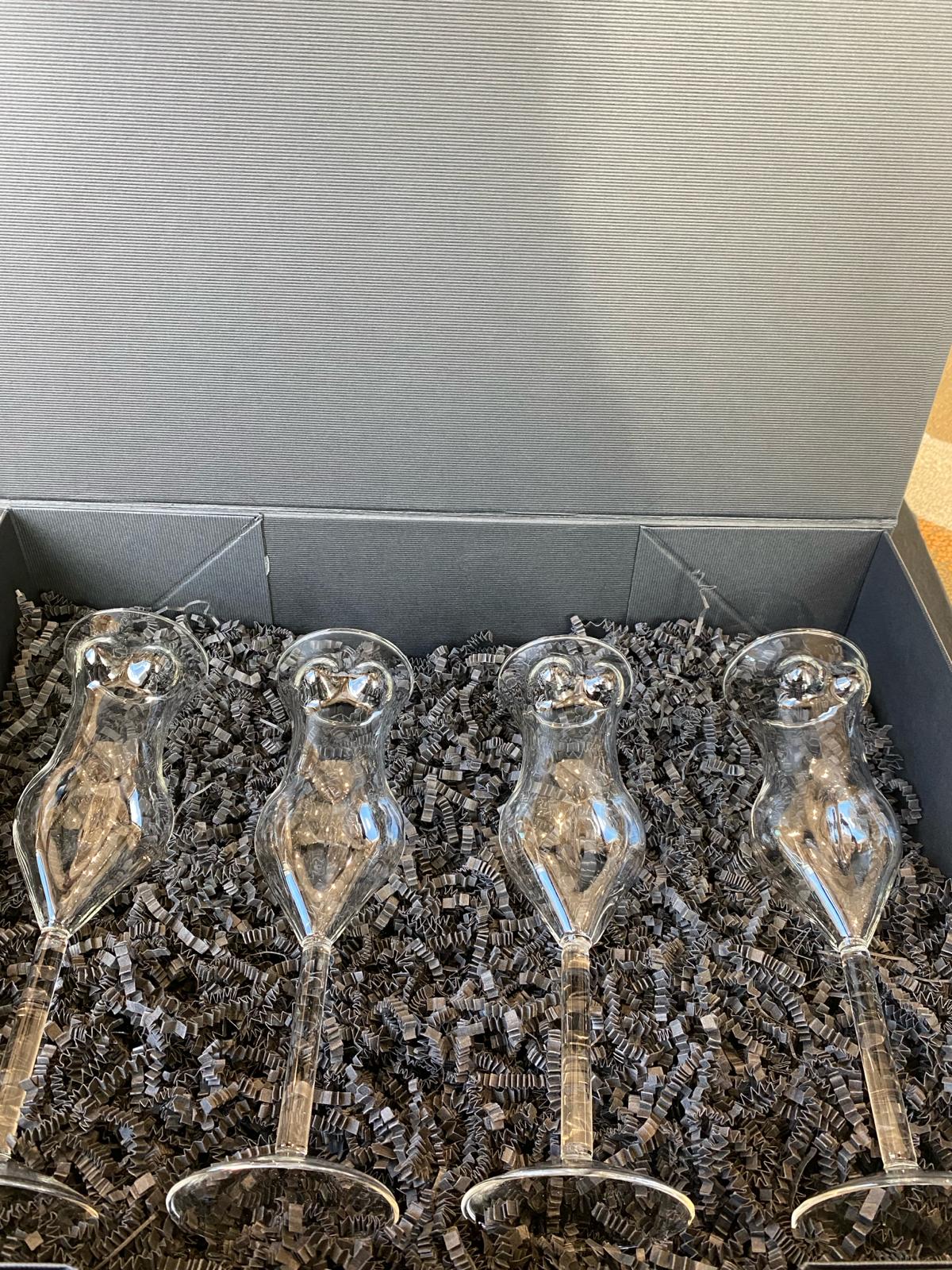 Body Glass Cocktail Set